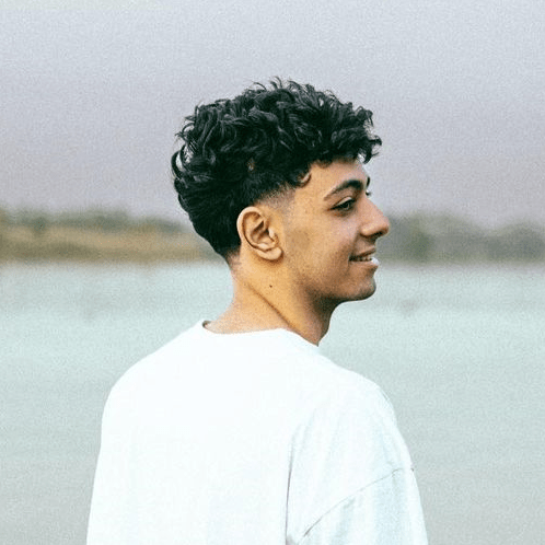 كريم اسامه